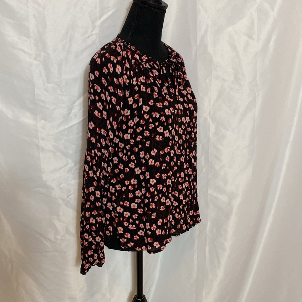 Black Pink Floral Blouse M - Picture 3 of 9